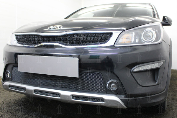 Kia Rio (17–) Защита радиатора, чёрная, середина