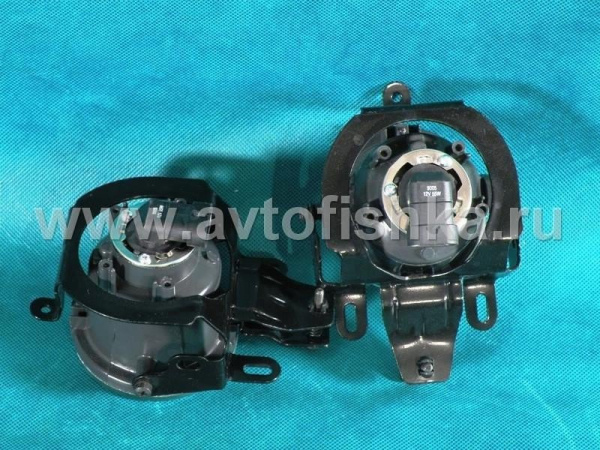 Mitsubishi Pajero 3 (03-06) фары противотуманные хромированные, комплект 2 шт.