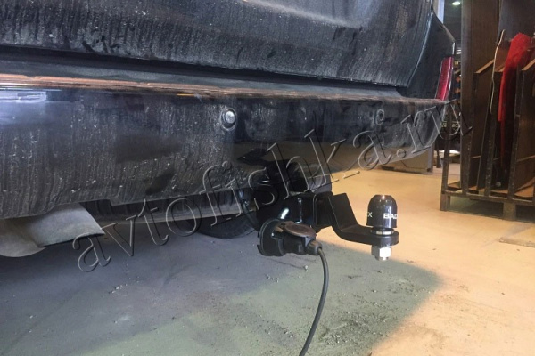 Toyota Land Cruiser (07–/12–/15–) Фаркоп (тягово-сцепное устройство)