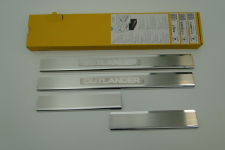 Mitsubishi Outlanter XL (06-) накладки на внутренние пороги, к-кт 4шт.