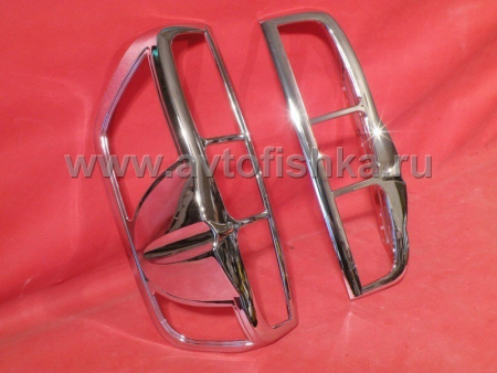 Nissan Navara (05-12) хромированные декоративные накладки на задние фонари, комплект 2 шт.