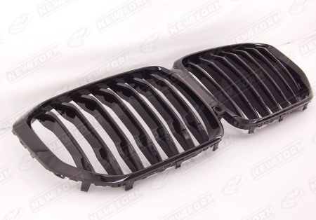 BMW X5 G05 2018 - 2023 Решетка радиатора штатная
