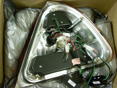 Mercedes C-class W202 (93-99) фонари задние светодиодные красно-тонированные