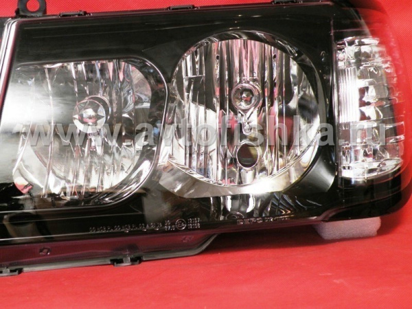 Toyota Land Cruiser 100 (98-05) фары передние черные глянцевые, с совмещенными поворотниками, комплект 2 шт.