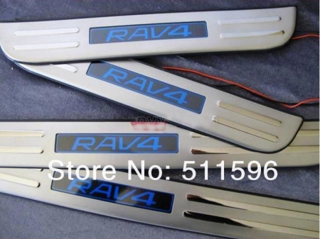 Toyota RAV4 (2006-2012) накладки порогов дверных проемов из нержавеющей стали с подсветкой, комплект 4 шт.