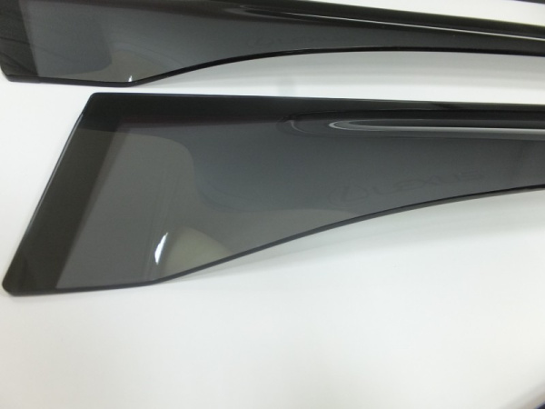 Lexus NX (14–) Дефлекторы боковых окон с логотипом, дымчатые, OEM стиль