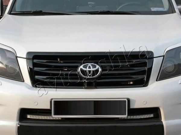 Toyota Land Cruiser Prado 150 (09 – 14) решетка радиатора в стиле ELFORD №1 (под камеру)
