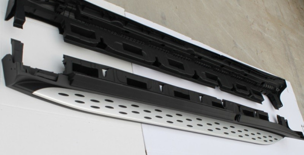 Mercedes-Benz GL-Klasse (13–) Пороги ОЕМ со светодиодной подсветкой (кузов Х166)