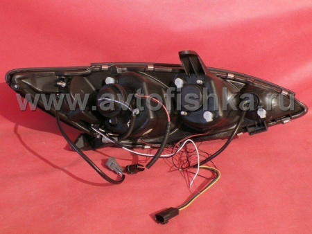 Toyota Camry 30 (02-06) UAE, Europe, USA фары передние черные со светящимися ободками, комплект 2 шт.