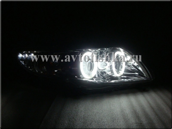 Toyota Corolla (2006-2010) фары передние линзовые хромированные, со светящимися ободками, комплект 2 шт.