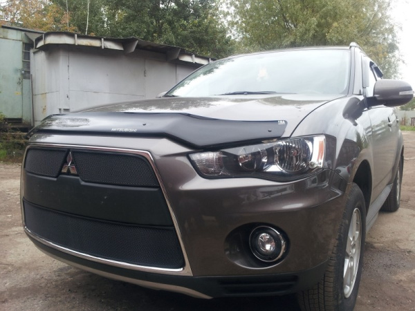 Mitsubishi Outlander (10–12) Защита радиатора, чёрная (2 части)