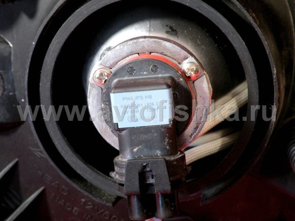 Toyota FJ Cruiser (07-) фары передние линзовые, со светящимися ободками, черные, комплект 2 шт.