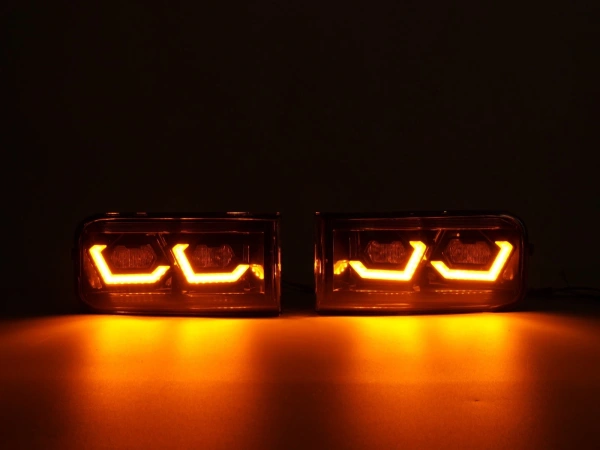 Toyota Land Cruiser 200 (2008-2011) противотуманные фары диодные с динамическими поворотниками