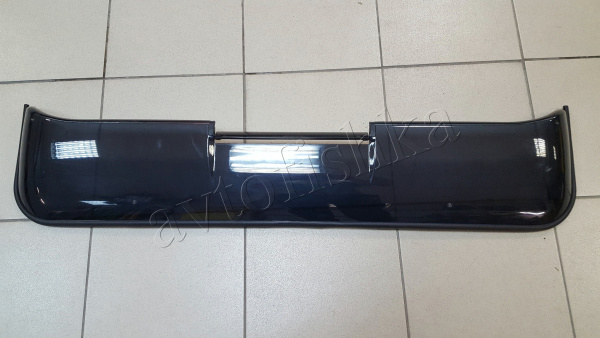 Toyota Land Cruiser 100 (97–07) Дефлектор люка с креплениями, дымчатый