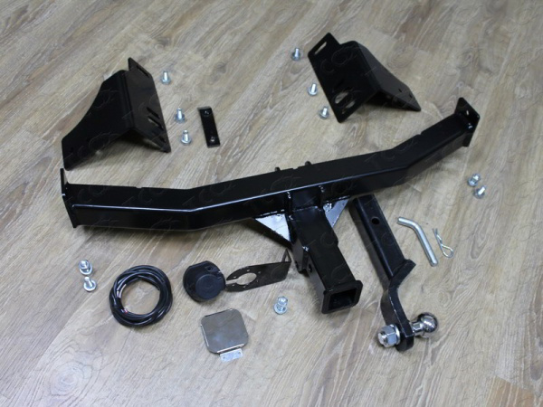 Nissan X-Trail (14–) Фаркоп (тягово-сцепное устройство) (оцинкованный)