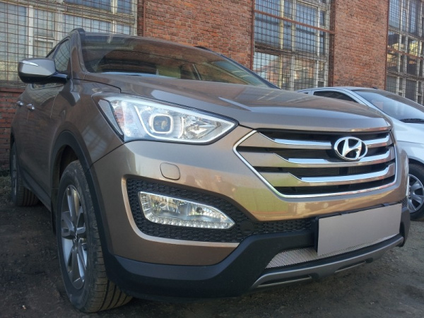 Hyundai Santa Fe (12–15) Защита радиатора, хром