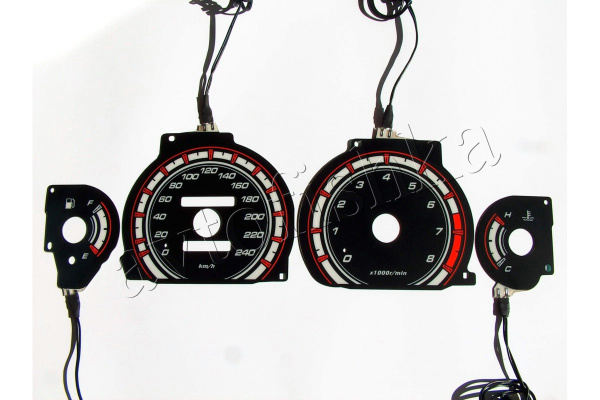Mitsubishi Galant (1996 - 2003) светодиодные шкалы (циферблаты) на панель приборов