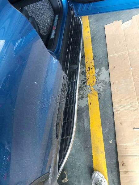 Ford Explorer (20-) штатные пороги (подножки) боковые