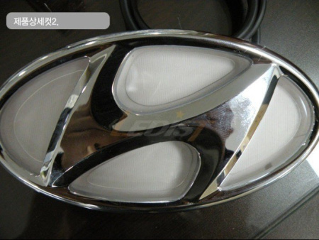 Hyundai задняя эмблема с двухрежимной сине-красной подсветкой, (D Type) - большая 68300-2B000