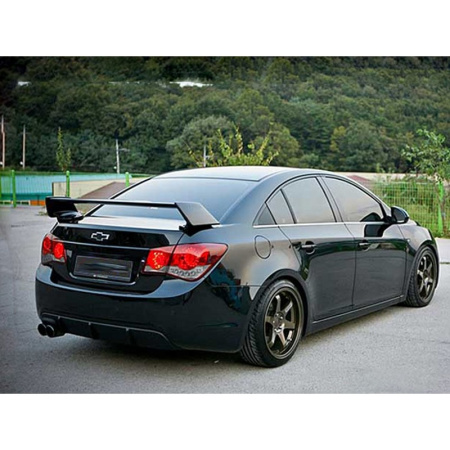 Спойлер на крышку багажника Chevrolet Cruze Sedan