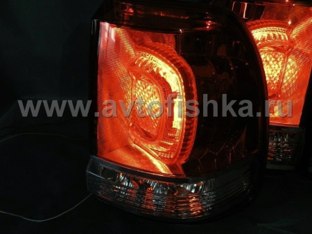 Toyota Land Cruiser 100 (98-07) задние фонари светодиодные красно-белые, дизайн Land Cruiser 200, комплект лев.+прав.