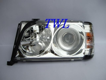 Mercedes W124 (84-93) фары передние хромированные, с совмещенными поворотниками, комплект 2 шт.