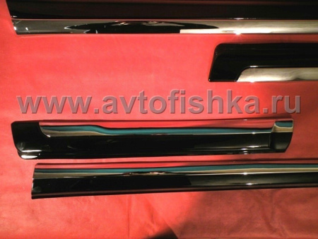 Toyota Land Cruiser Prado 150 (17-) молдинги на двери боковые черные (202) с хромированными вставками, комплект 4 шт.