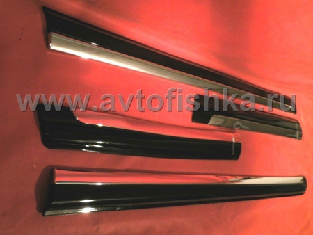 Toyota Land Cruiser Prado 150 (17-) молдинги на двери боковые черные (202) с хромированными вставками, комплект 4 шт.