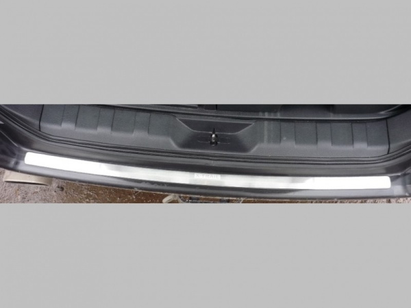 Nissan X-Trail (2007-) накладка на задний бампер из полированной нержавеющей стали