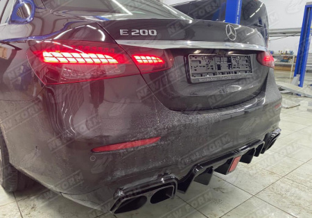 Mercedes-Benz E-Klasse W213 рестайлинг 2020 - н.в. Диффузор заднего бампера с насадками Brabus