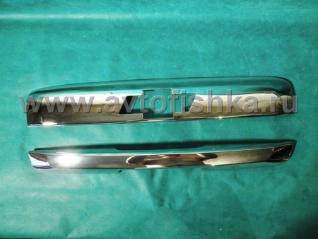 Chevrolet Tahoe (2007-) хромированные накладки на заднюю дверь над и под номерным знаком