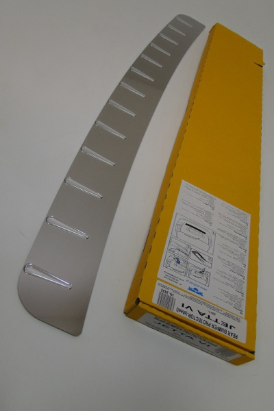 Volkswagen Jetta 6 (05-) накладка на задний бампер с силиконовыми вставками, к-кт 1шт.