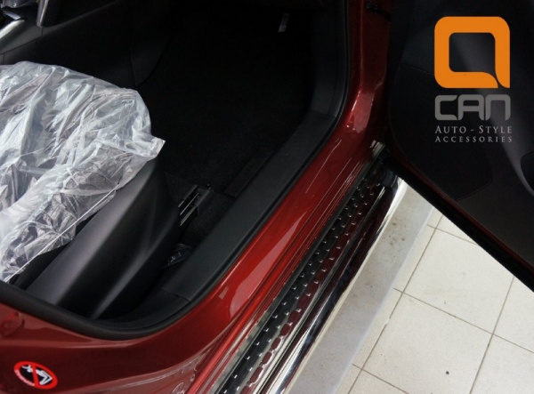 Mazda CX-5 (12–/15–) Пороги нержавеющая труба с листом C2 d 60 мм