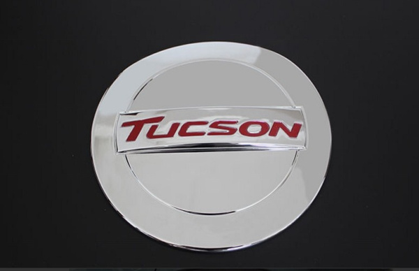 Hyundai Tucson (16–) Накладка на лючок бензобака, silver лого.