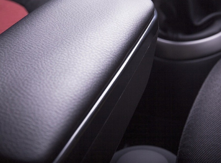 Nissan Note (06–09) Подлокотник в сборе S, черный
