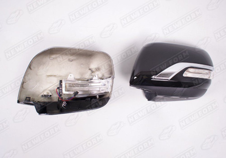 Toyota Land Cruiser LC 200 (2 рестайлинг) 2015 - н.в. Корпуса зеркал с поворотником черные