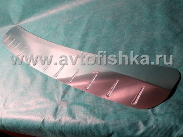 Ford Kuga (08-) накладка на задний бампер с силиконовыми вставками, к-кт 1шт.