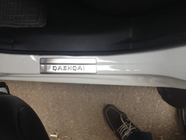 Nissan Qashqai (07–/10–/14–) Накладки на пороги, нерж., 4 части