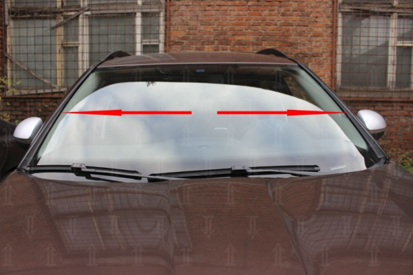 Skoda Yeti (09–13) Дефлектор лобового стекла