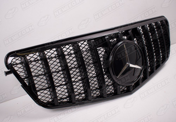 Mercedes-Benz E-Klasse W212 2009 - 2013 Решетка радиатора Panamerica черная