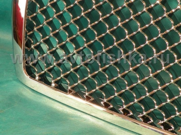 Toyota Land Cruiser Prado 150 (10-) решетка радиатора хромированная пластиковая, дизайн Bentley