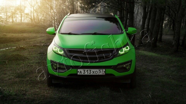 Kia Sportage 3 (10 – 16) Решетка радиатора Roadruns