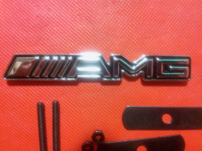 Табличка AMG на кузов или в салон автомобилей Mercedes-Benz