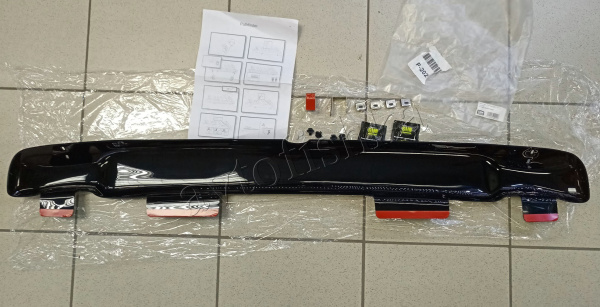 Дефлектор заднего стекла темный Nissan Pathfinder R51 (05-14)