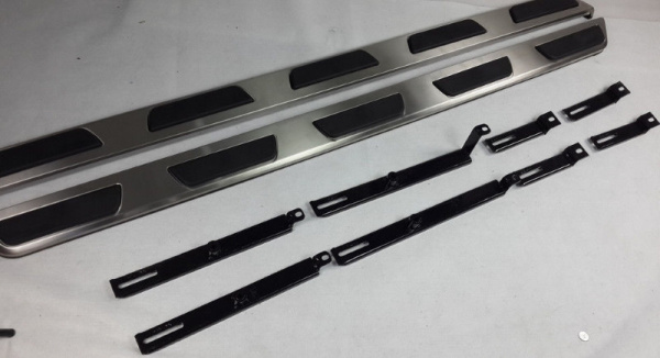 Audi Q7 (05–15) Пороги OEM