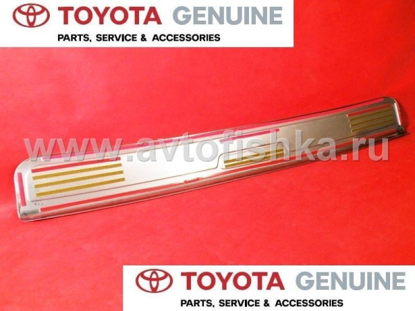 Toyota Land Cruiser 100 (98-05) накладка заднего бампера, нержавеющая сталь, с логотипом "Land Cruiser", оригинал.