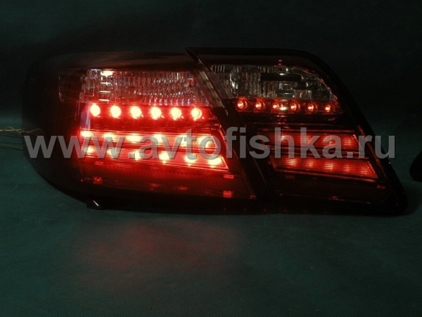 Toyota Camry V40 (06-11) фонари задние светодиодные темные красно-хромированные, дизайн Lexus, комплект лев.+прав.