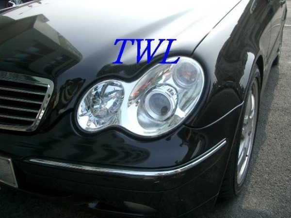 Mercedes C-class W203 (00-03) фары передние линзовые хромированные, дизайн AMG, комплект 2 шт.