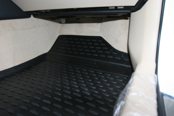 Коврики в салон TOYOTA Camry 2011-2014, 2014->, 2.5L /3.5L, 4 шт. (полиуретан)