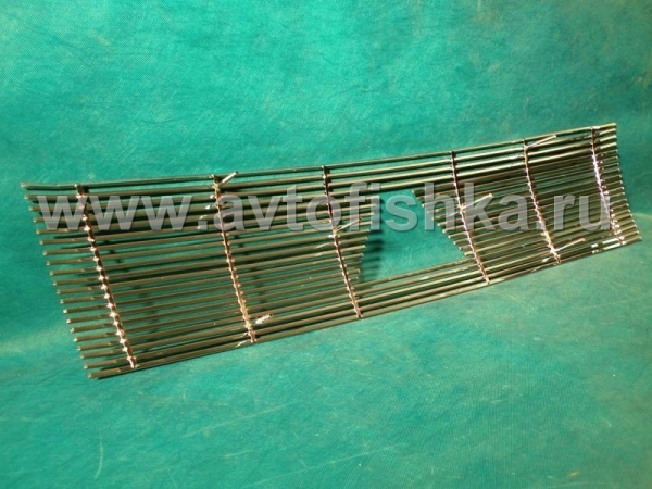 Mitsubishi Pajero IV (06-) решетка радиатора, накладка из хромированной нержавеющей стали.